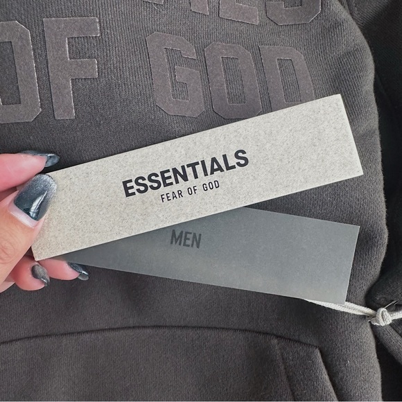 FEAR OF GOD (ESSENTIALS) - Hoodie (Off-Black) - Picture 2 of 2